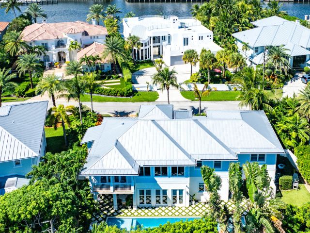 Продажа дома по адресу 540 NE Spanish Trail - фото 6698962