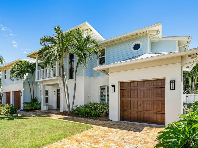 Продажа дома по адресу 540 NE Spanish Trail - фото 6698967