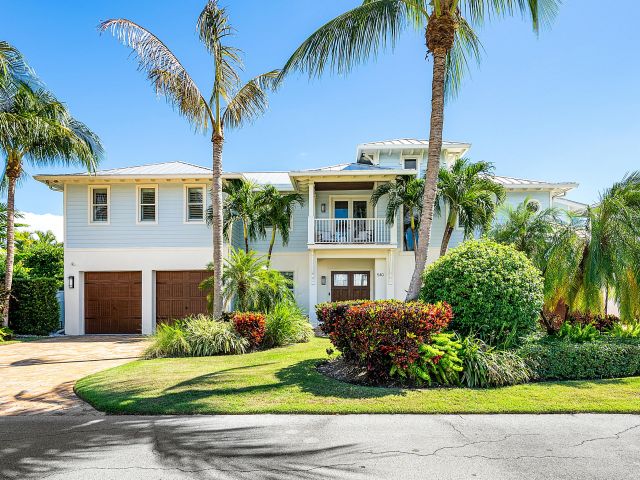 Продажа дома по адресу 540 NE Spanish Trail - фото 6698968