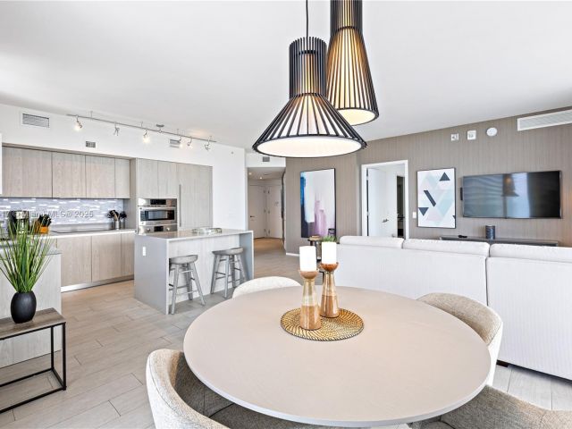 Продажа квартиры #R1701 - фото 6686666