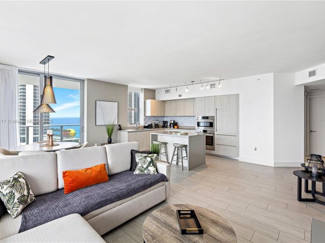 Продажа квартиры #R1701 - фото 6686668