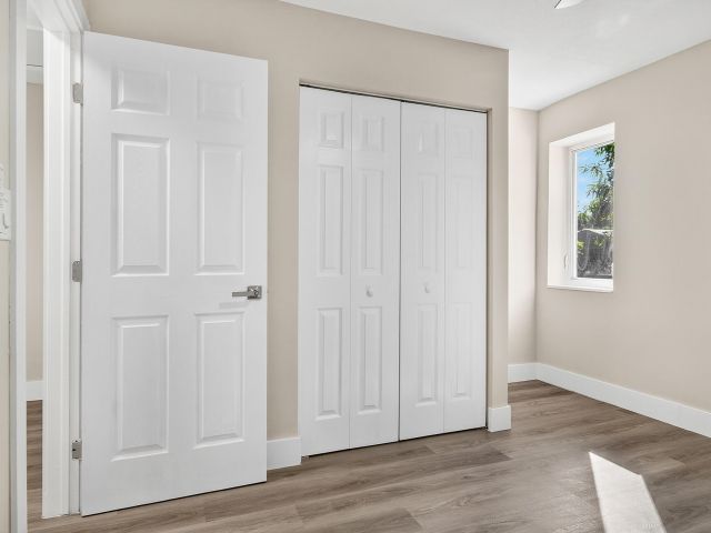 Продажа дома по адресу 4358 Palm Ave Avenue - фото 6716064