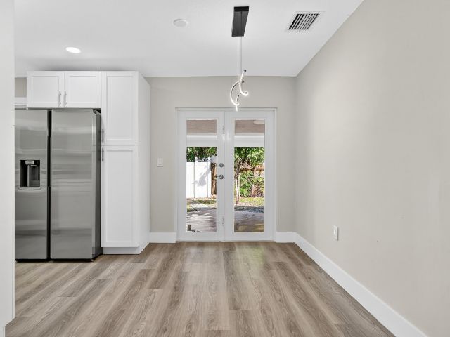 Продажа дома по адресу 4358 Palm Ave Avenue - фото 6716073