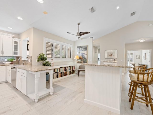 Продажа дома по адресу 1797 Gulfstream Way - фото 6735004