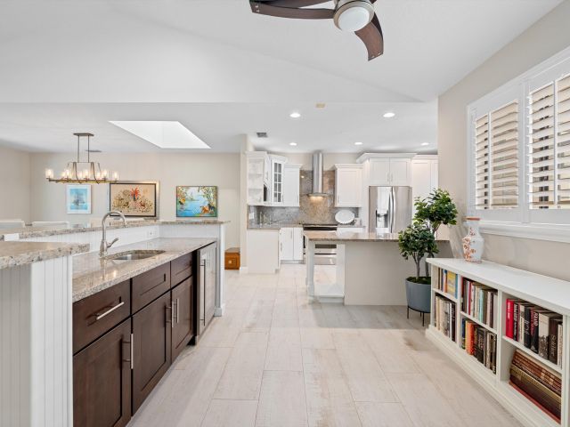 Продажа дома по адресу 1797 Gulfstream Way - фото 6735005