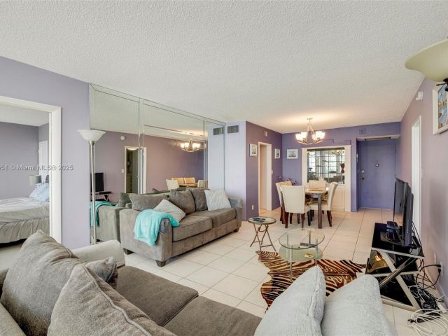 Квартира в аренду номер1516 - фото 6686910