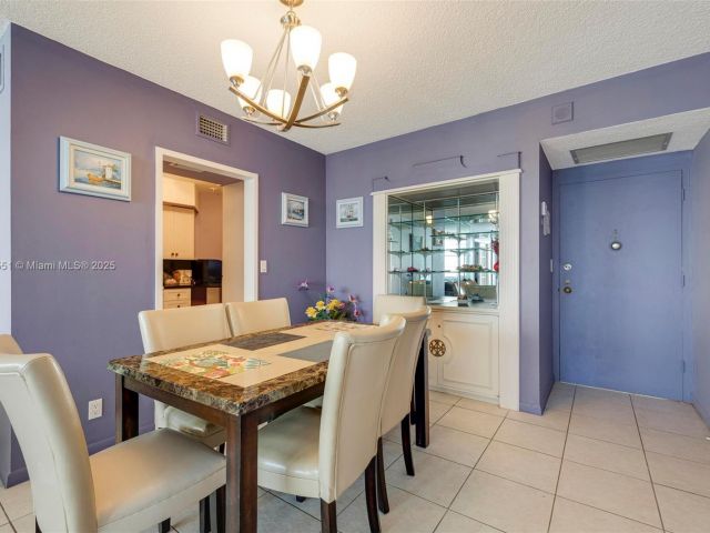 Квартира в аренду номер1516 - фото 6686912