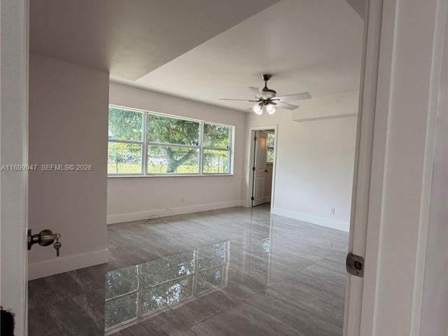 Продажа дома по адресу 809 NW 12th Ave - фото 7504859