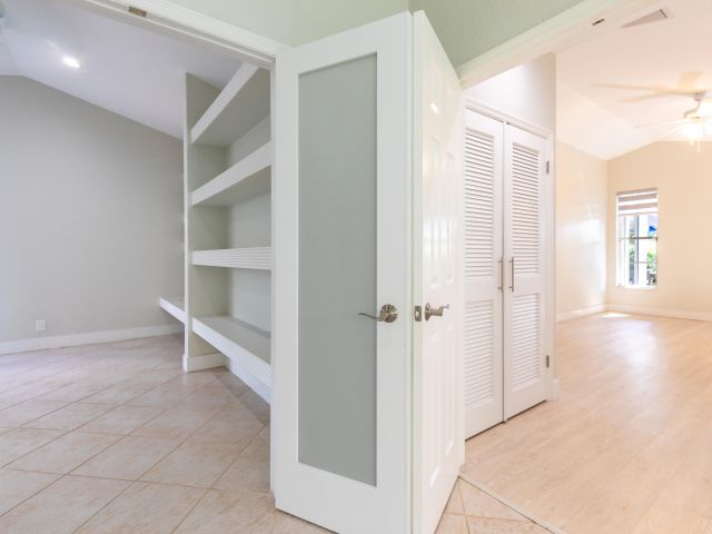 Дом в аренду по адресу 17720 Candlewood Terrace - фото 6694231