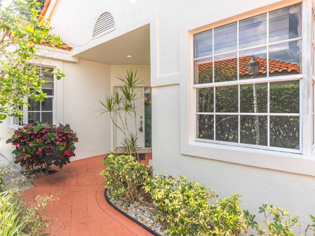 Дом в аренду по адресу 17720 Candlewood Terrace - фото 6694238