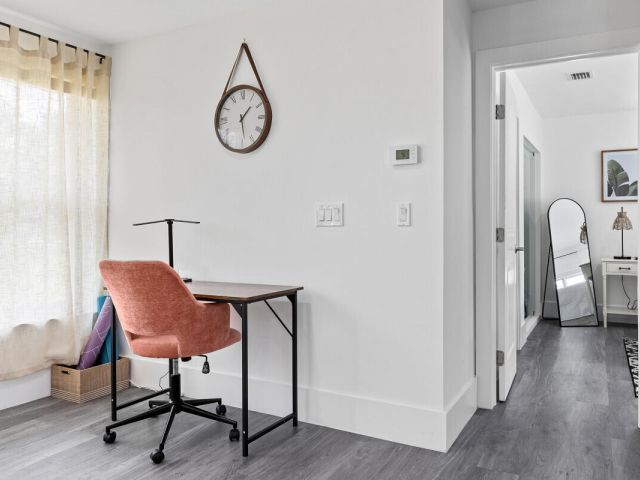 Продажа дома по адресу 1456 Cross Way - фото 6924374