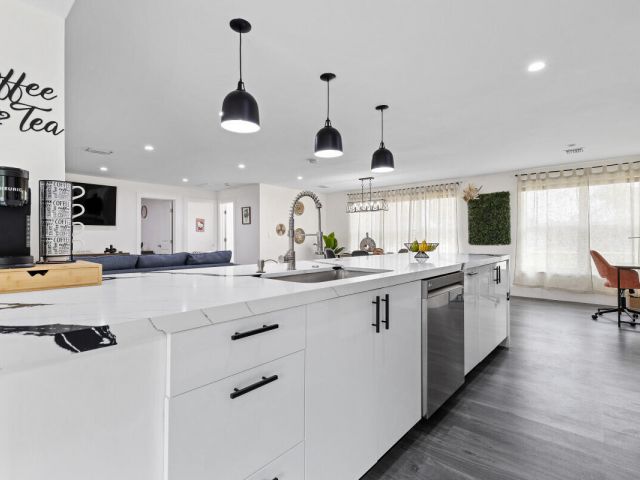 Продажа дома по адресу 1456 Cross Way - фото 6924380