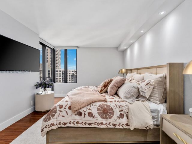 Квартира в аренду номерA1716 - фото 6692853