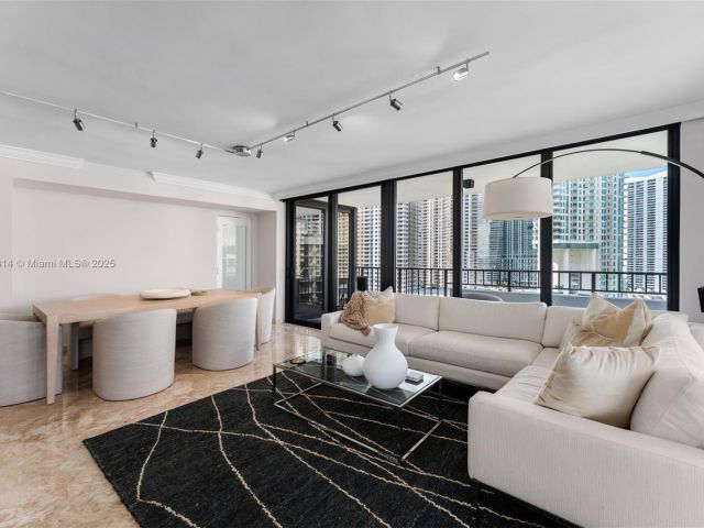 Квартира в аренду номерA1716 - фото 6692860