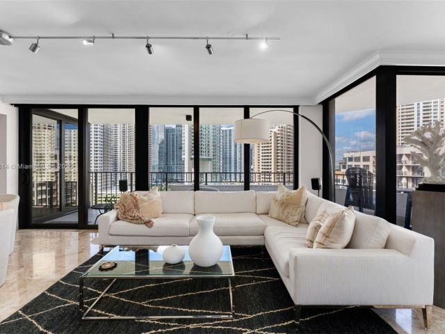 Квартира в аренду номерA1716 - фото 6692861