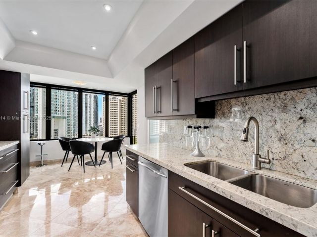 Квартира в аренду номерA1716 - фото 6692866