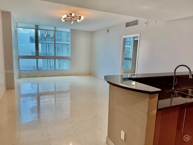 Квартира в аренду номер2006 - фото 6696206