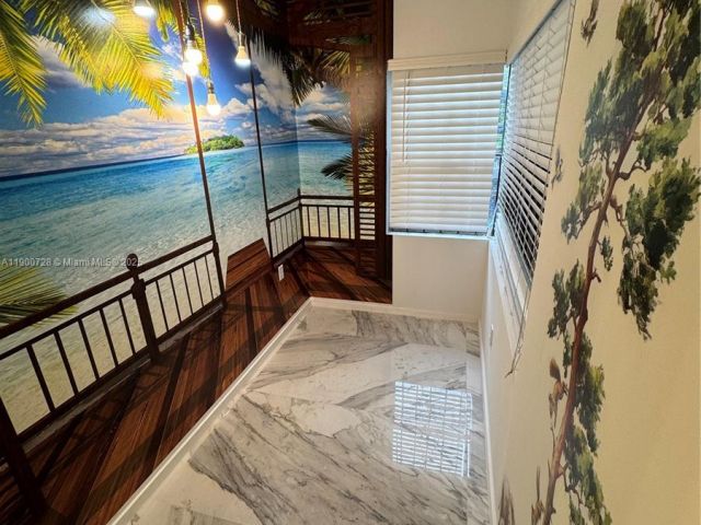 Дом в аренду по адресу 110 NE 68th St B - фото 7504547