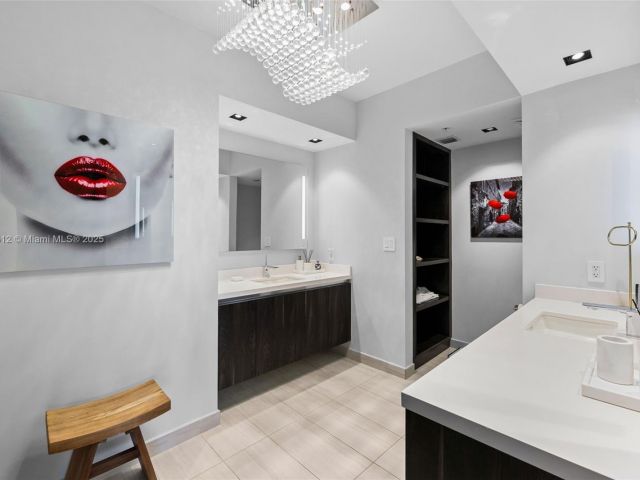 Продажа квартиры #1102 - фото 6703659