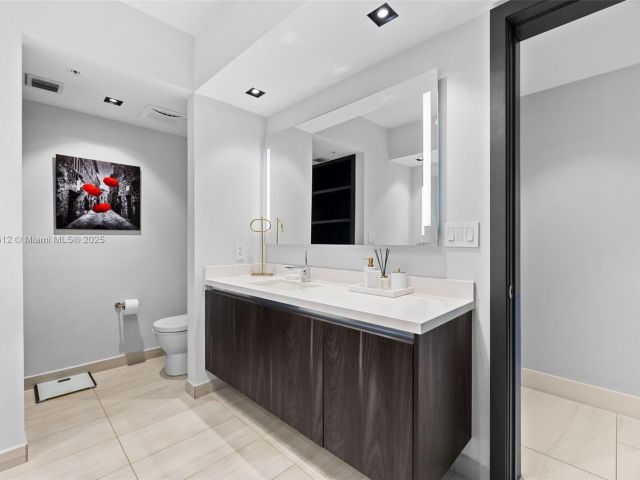 Продажа квартиры #1102 - фото 6703661