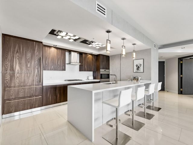 Продажа квартиры #1102 - фото 6703669