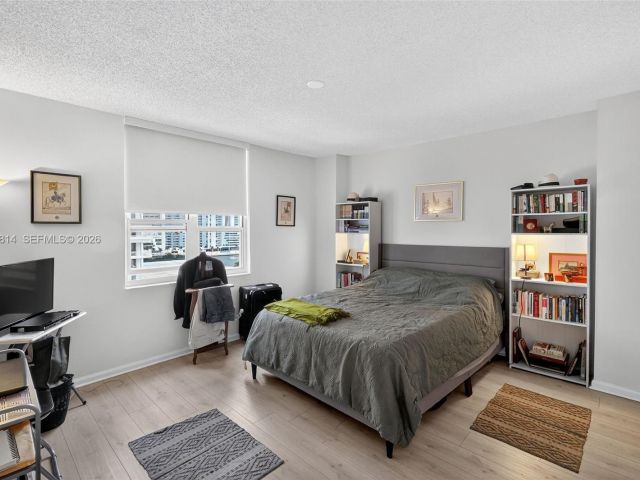 Продажа квартиры #1108 - фото 6711598