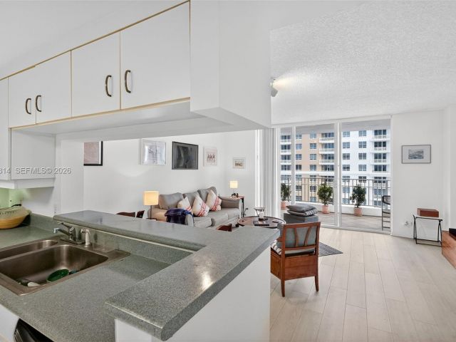 Продажа квартиры #1108 - фото 6711606