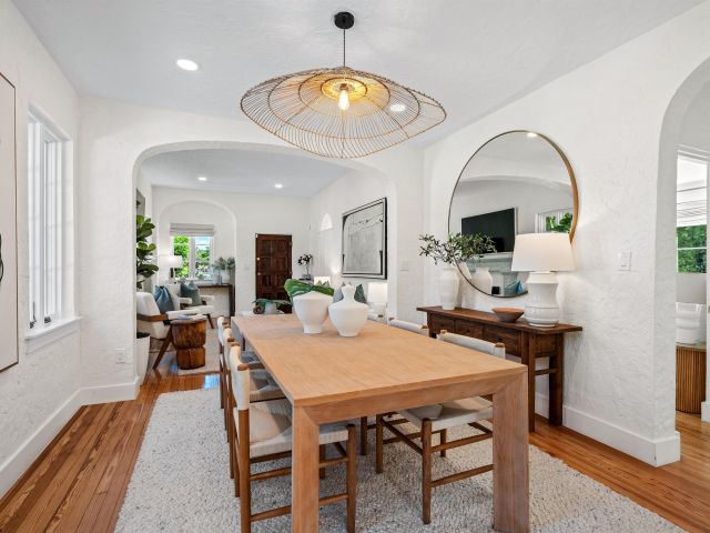 Продажа дома по адресу 704 N Swinton Avenue - фото 6707998