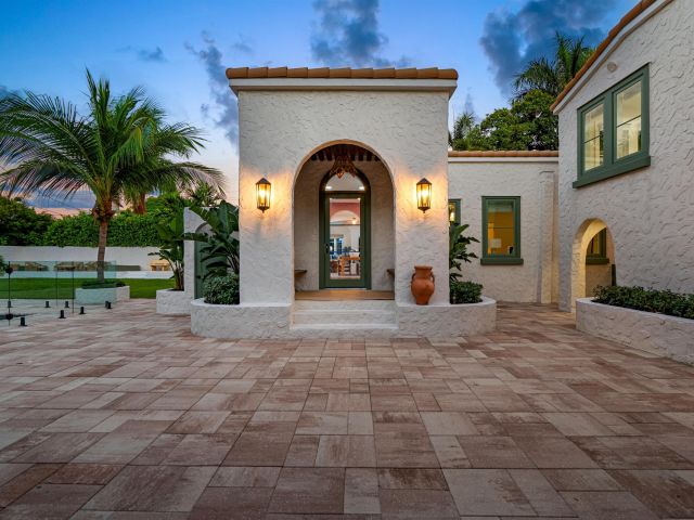 Продажа дома по адресу 704 N Swinton Avenue - фото 6708003