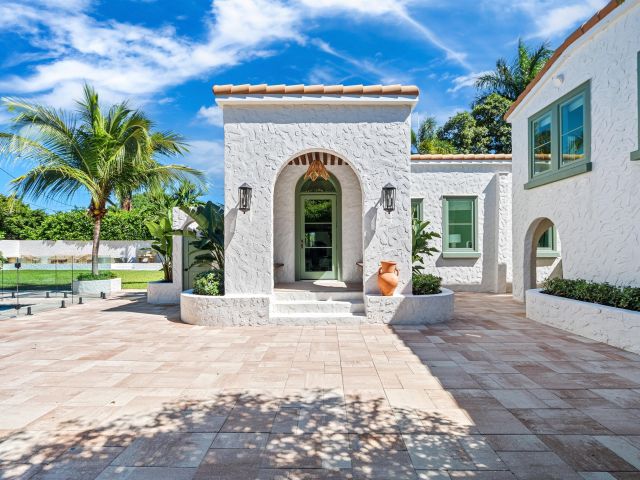 Продажа дома по адресу 704 N Swinton Avenue - фото 6708004