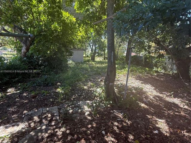 Дом в аренду по адресу 1918 NW 82nd St 0 - фото 7498680