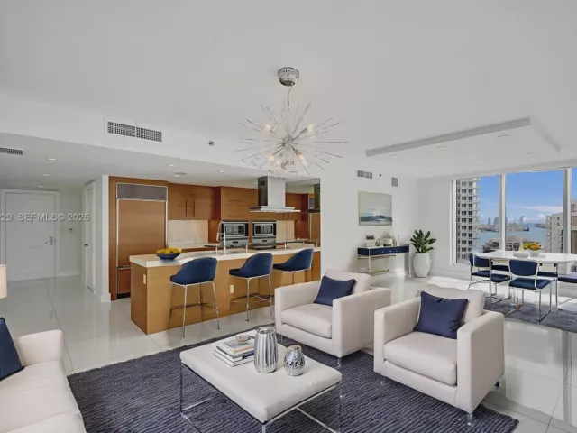 Продажа квартиры #2301 - фото 6692651