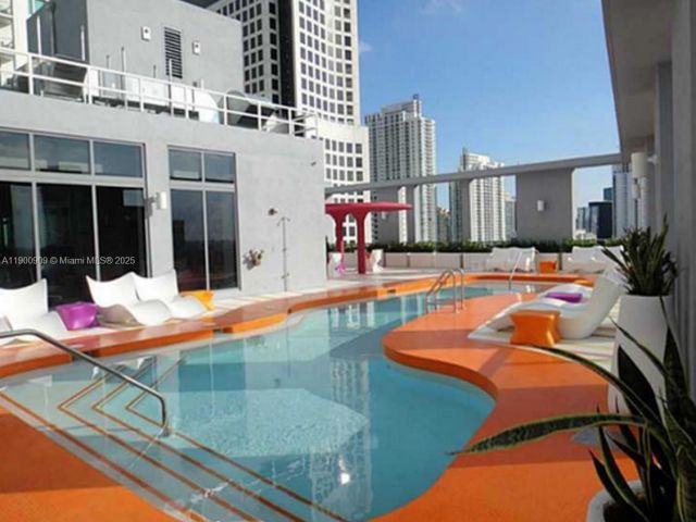 Продажа квартиры #2508 - фото 6692700