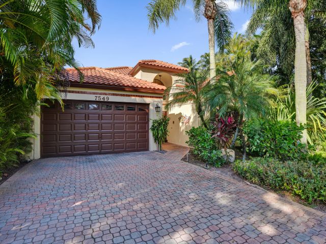 Продажа дома по адресу 7549 Mirabella Drive - фото 6705463