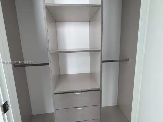 Продажа квартиры #2603 - фото 6693361