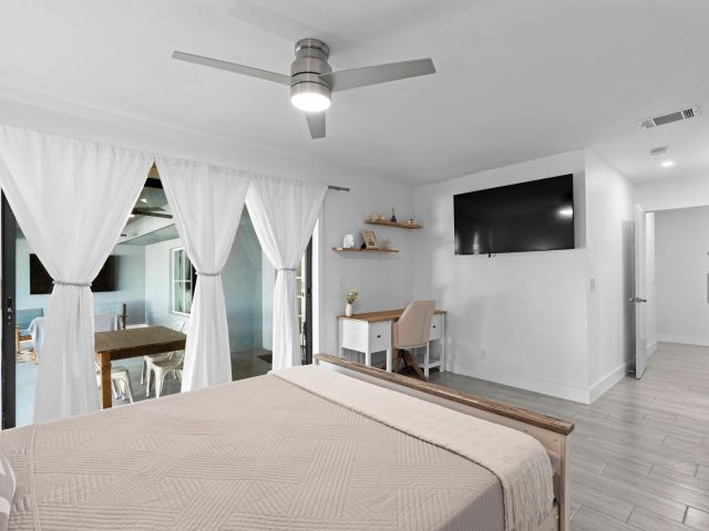 Продажа дома по адресу 5285 Sunrise Boulevard - фото 6717195