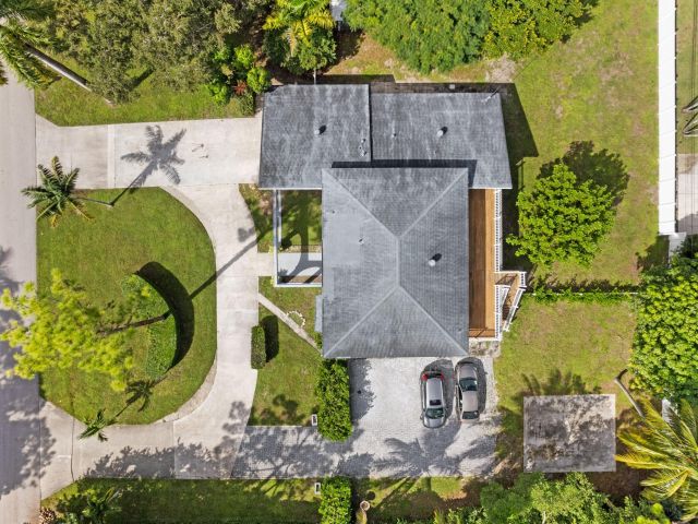 Продажа дома по адресу 5285 Sunrise Boulevard - фото 6717203