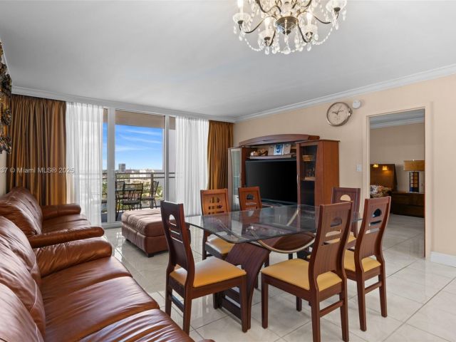 Продажа квартиры #1701 - фото 7435376