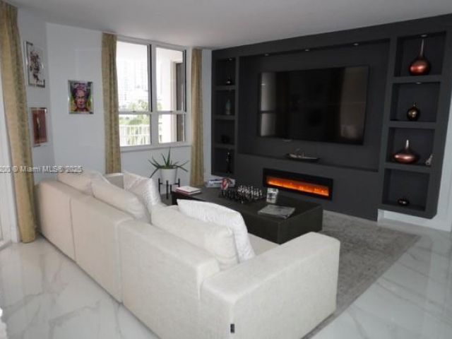 Продажа квартиры #412 - фото 6697868