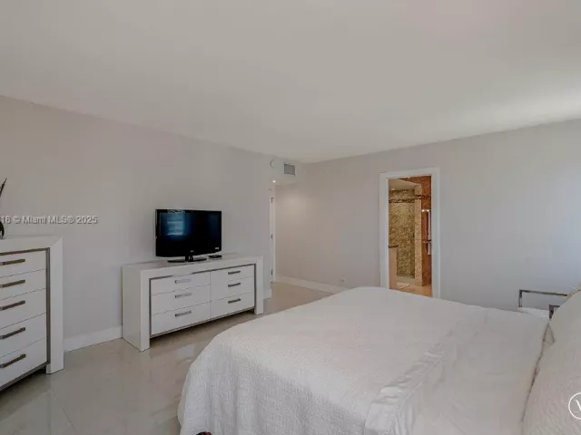 Квартира в аренду номер1210 - фото 6694413