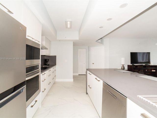 Продажа квартиры #4607 - фото 6694671