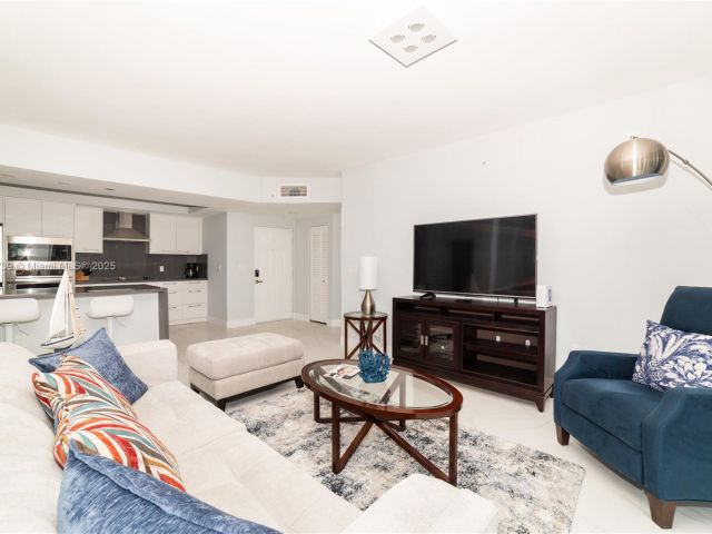 Продажа квартиры #4607 - фото 6694678