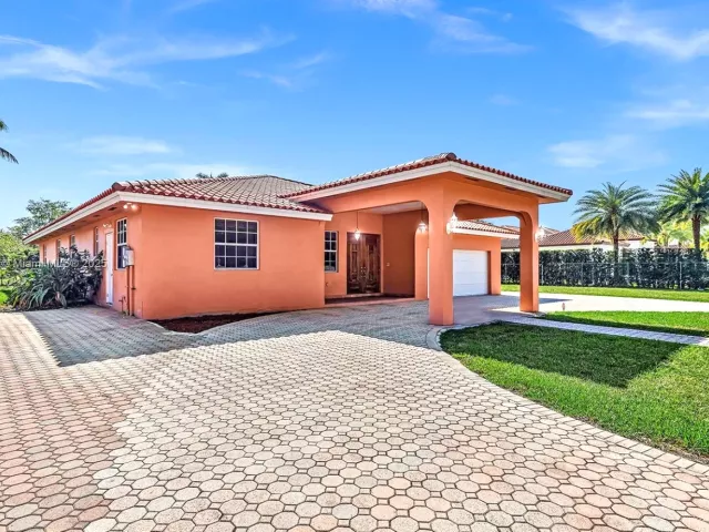 Продажа дома по адресу 279 NW 119th Ave. - фото 6695757