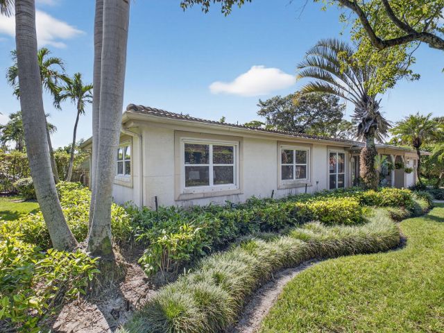 Продажа дома по адресу 118 NE 22nd Street - фото 6777563