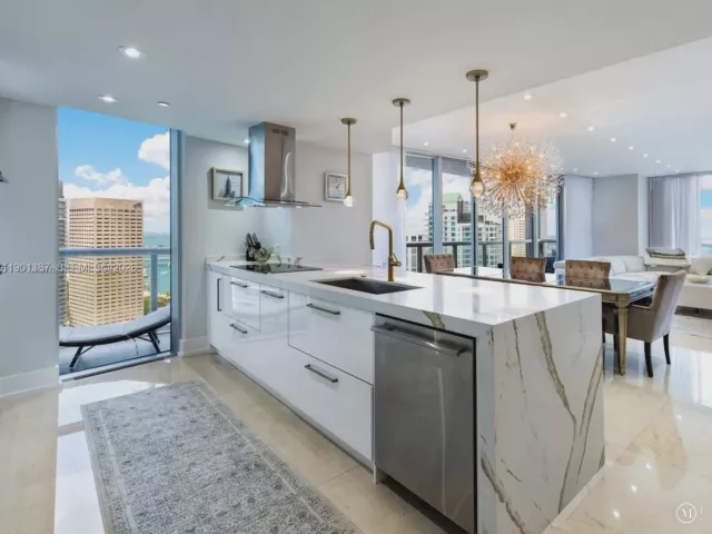 Продажа квартиры #3802 - фото 6700742