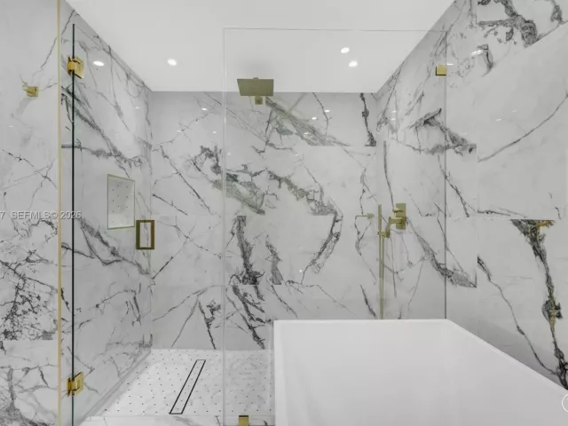 Продажа квартиры #3802 - фото 6700731