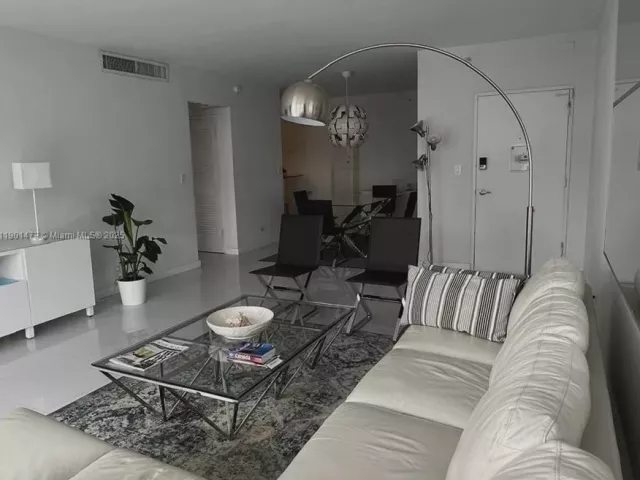 Продажа квартиры #1115 - фото 6697251