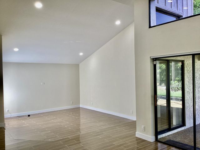 Дом в аренду по адресу 8895 Old Pine Road 4 - фото 6695455