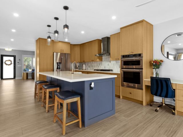 Продажа дома по адресу 291 SE 5th Avenue - фото 6694302