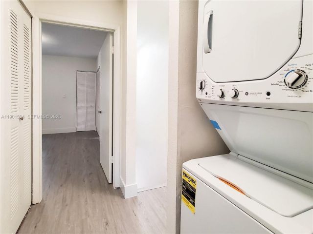 Дом в аренду по адресу 1901 NW S River Dr 61F - фото 7442539